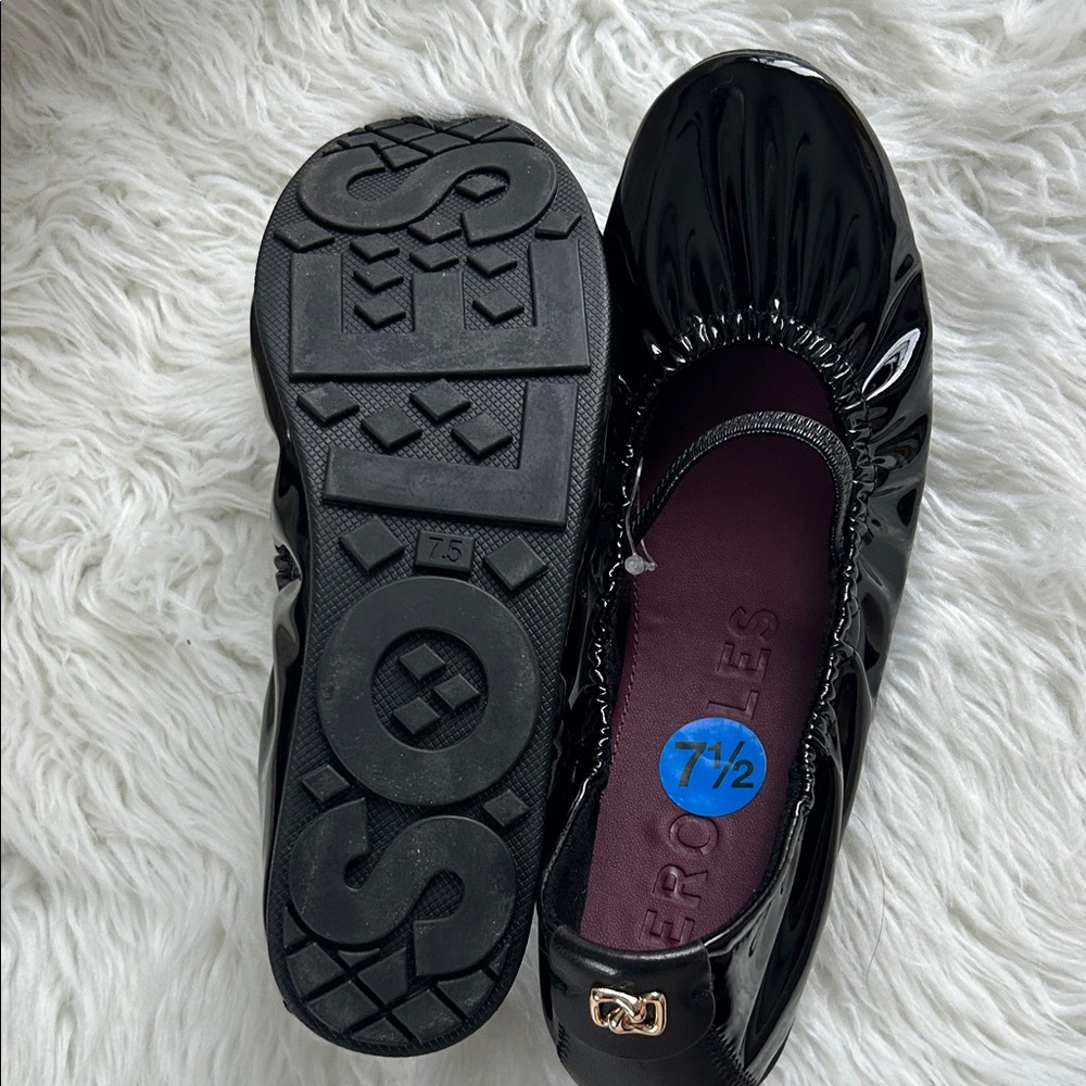 AEROSOLES Shiny Black Flats - Picture 6 of 6